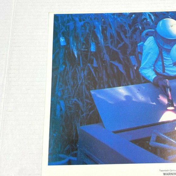 Warning Sign 1982 Lobby Card Movie Poster Sci‎ Fi Horror Sam Waterston Quinlan - Picture 5 of 6